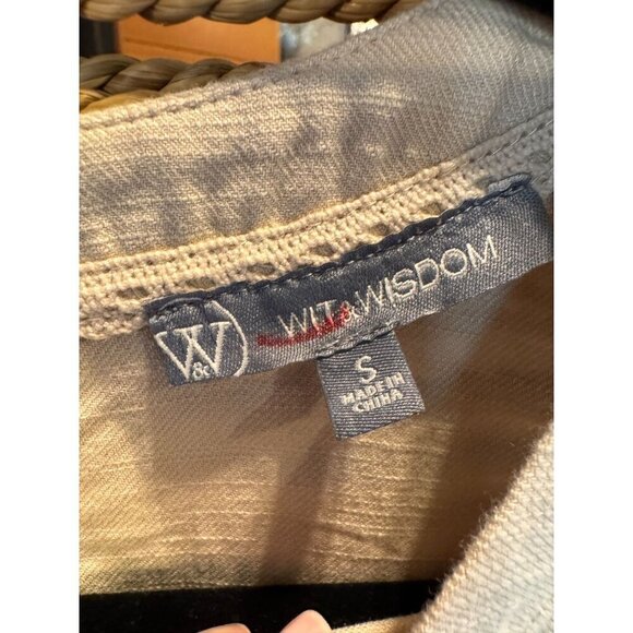 Wit & Wisdom Womens Beige Flutter Sleeve Blouse  Size Small - Picture 2 of 6